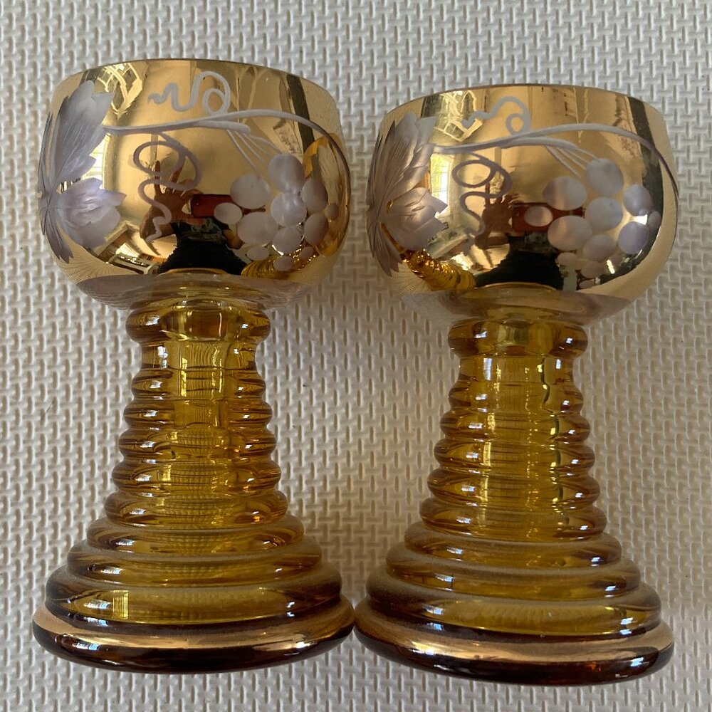 Golden etched Cordial Glasses - Collectible Vintage